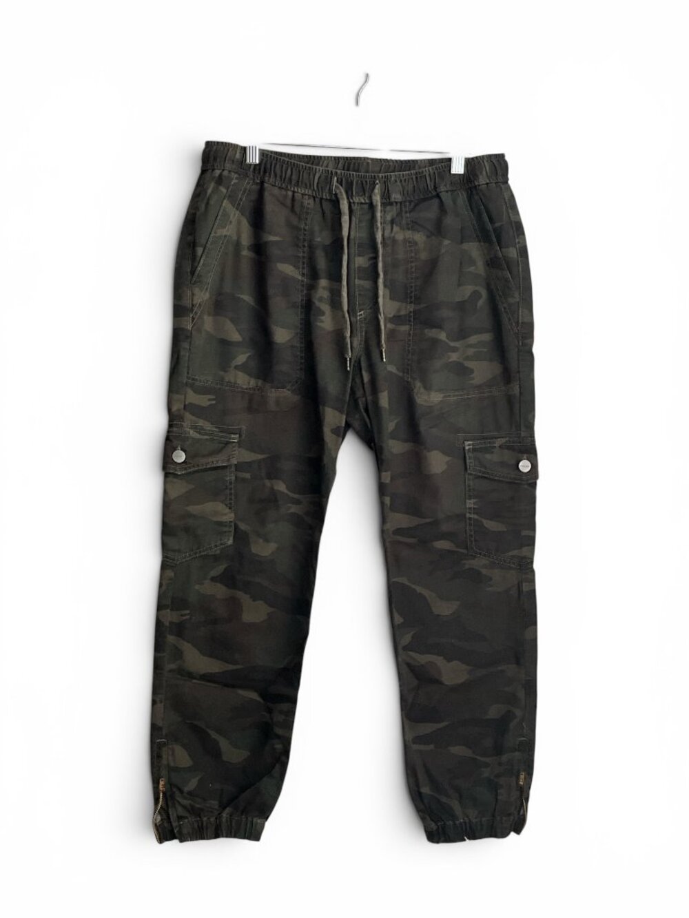 Sundry Dark Camo Cargo Joggers - Size 3 (Large)